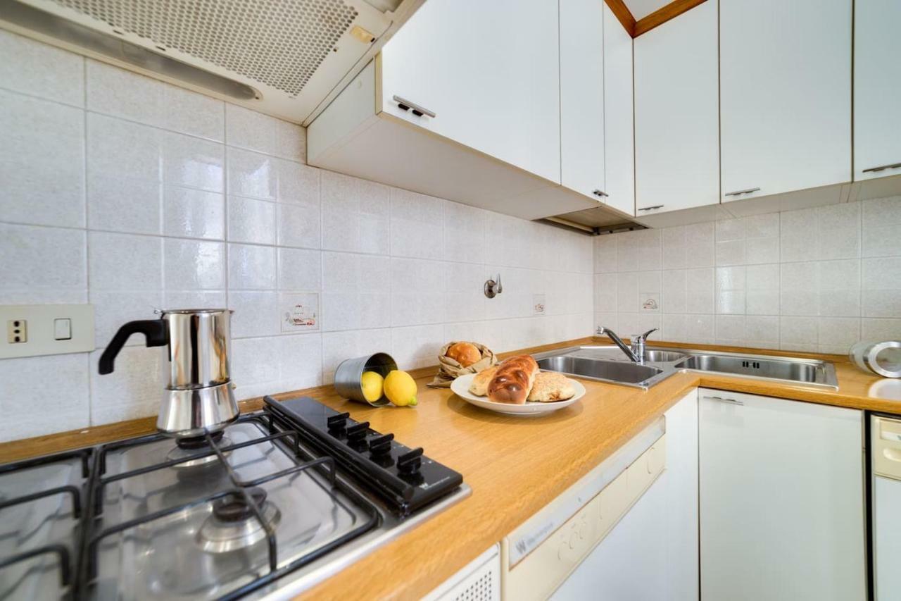 Roman Forum Luxury Apartment