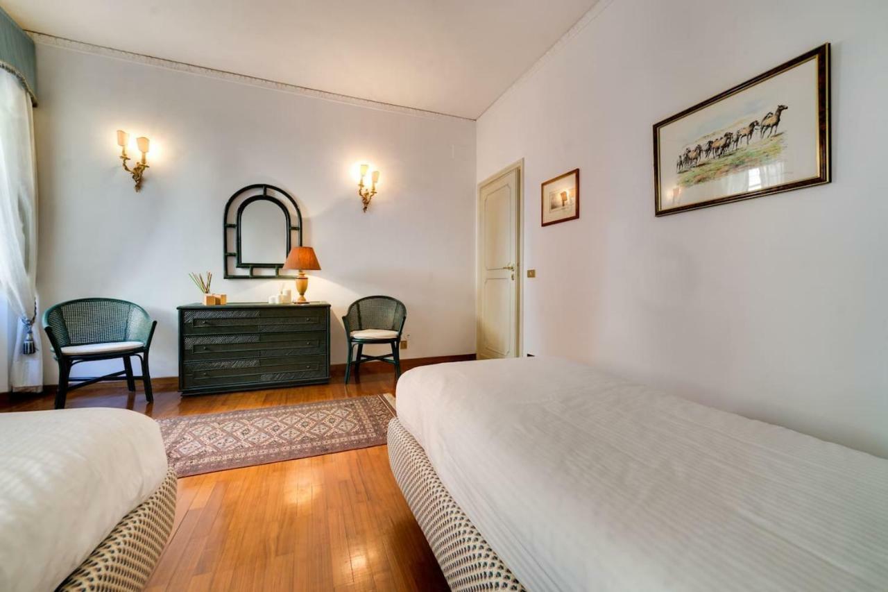 Roman Forum Luxury Apartment *
