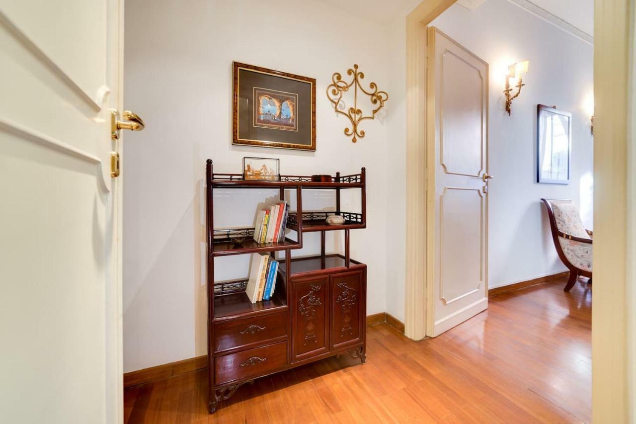 Apartment Roman Forum Luxury *